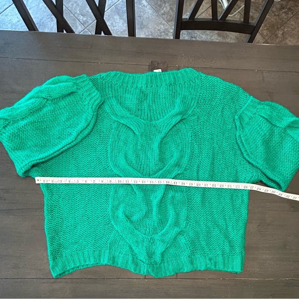 Cozy oversized off the shoulder cable knit sweater balloon sleeves green NWT S - Picture 6 of 9